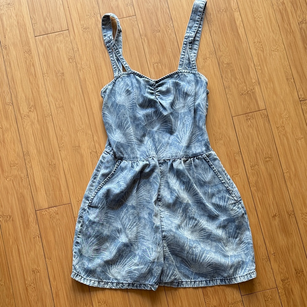 Zara vintage Denim One Piece shorts XS